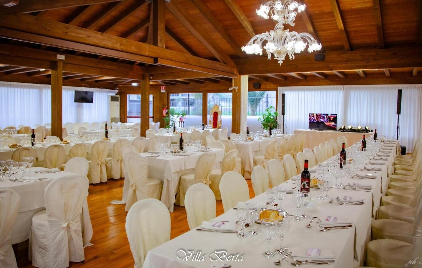 Resort Restaurant Villa Berta San Severino Marche Buitenkant foto